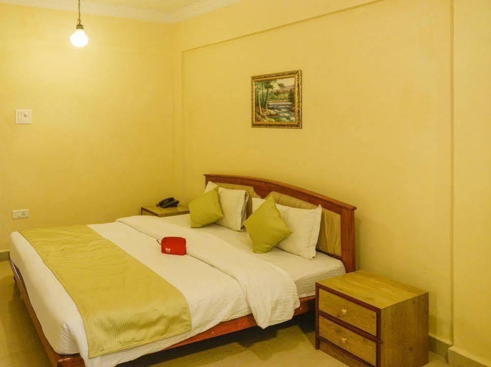 Oyo Apartments Vagator Beach Road Exterior foto